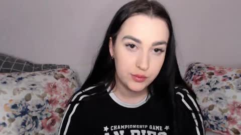 Snapshot of vitalina_freedom chatting on December 16, 12:16 pm Vitalina online show from December 16, 12:16 pm