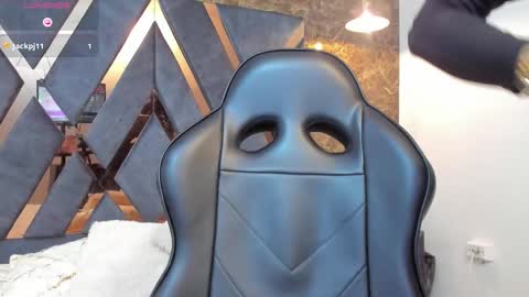 vittoria online show from November 3, 5:28 pm