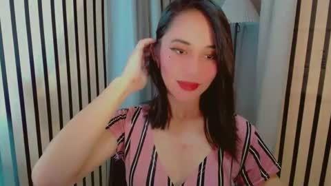 SANDRA GOING YOU online show from March 29, 12:15 pm