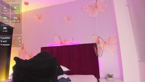Snapshot of vivi_prinncess chatting on September 14, 1:36 am Viviana online show from September 14, 1:36 am