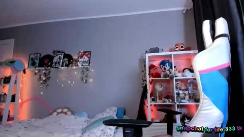 Snapshot of vivian_qwerty chatting on September 30, 5:13 am vivian_qwerty online show from September 30, 5:13 am