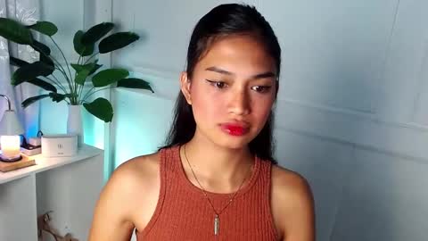 Snapshot of vivian_roberts chatting on January 28, 1:50 am Vivian online show from January 28, 1:50 am