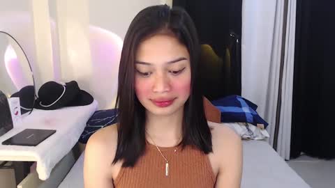 Snapshot of vivian_roberts chatting on December 17, 10:22 pm Vivian online show from December 17, 10:22 pm