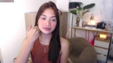Snapshot of vivian_roberts chatting on October 10, 4:39 am Vivian online show from October 10, 4:39 am