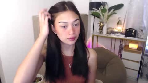 Snapshot of vivian_roberts chatting on September 23, 1:26 am Vivian online show from September 23, 1:26 am