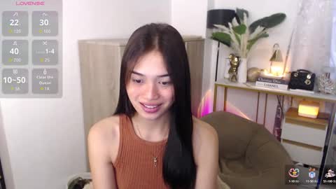 Snapshot of vivian_roberts chatting on September 25, 2:21 am Vivian online show from September 25, 2:21 am