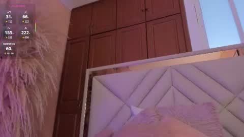 Vivi online show from June 10, 12:48 pm