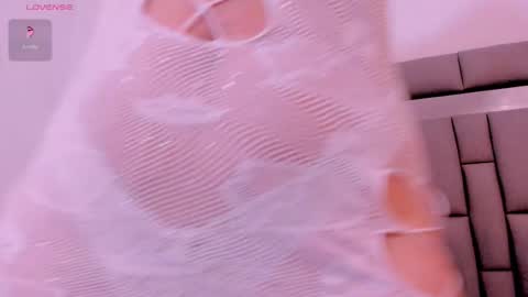 Vivi online show from September 29, 12:10 pm