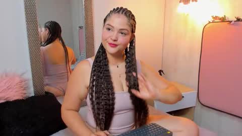 Snapshot of viviansantana chatting on September 16, 12:57 pm Vivian online show from September 16, 12:57 pm