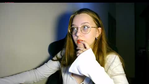 vivivivikkie online show from July 20, 9:48 pm