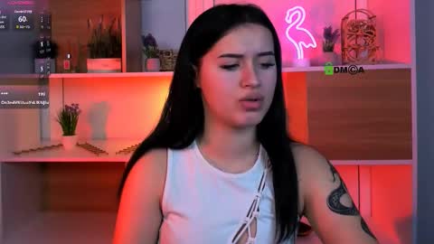 vivy_star online show from November 18, 9:05 pm