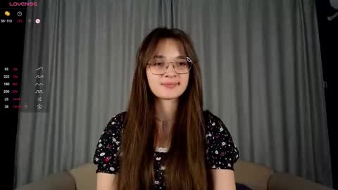 Snapshot of vivyboo111 chatting on September 26, 8:39 pm vivyboo111 online show from September 26, 8:39 pm