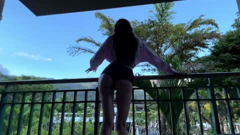 vixcx_ online show from November 14, 2:44 am