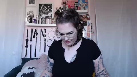 VIXIN online show from October 4, 7:40 pm