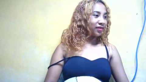 voahary online show from May 23, 8:18 pm