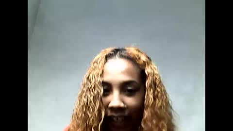voahary online show from June 5, 5:33 am