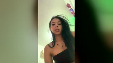 Maddie online show from December 23, 6:17 am