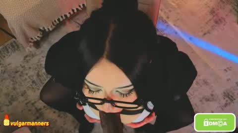 Ada online show from December 18, 9:03 am