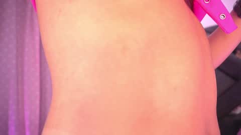 Snapshot of vvioleta_ chatting on March 7, 3:08 am Violeta online show from March 7, 3:08 am