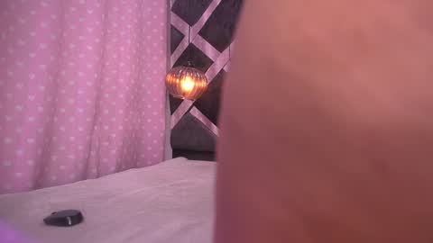 Snapshot of vvioleta_ chatting on February 21, 3:12 am Violeta online show from February 21, 3:12 am