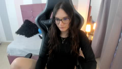 Alexandra online show from September 25, 7:01 pm