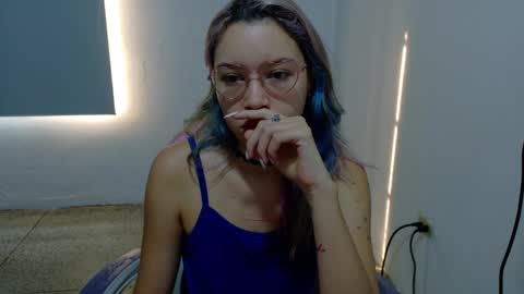 Wanda online show from March 28, 12:15 pm