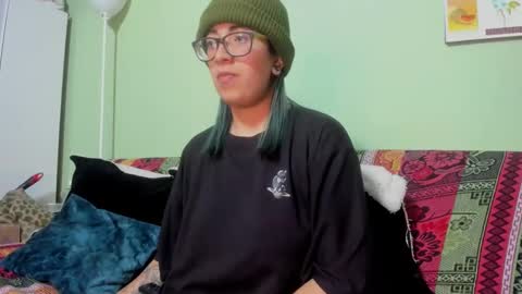Snapshot of waningrosee chatting on February 11, 3:40 pm Waningrose Lu online show from February 11, 3:40 pm