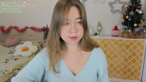 Snapshot of watermelon_sugar_ chatting on January 17, 8:56 am Tess Pls support me with Can we reach 155 my favorite number online show from January 17, 8:56 am