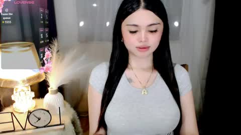 webcum_mami online show from May 28, 4:16 pm