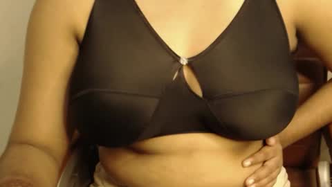 mina online show from March 30, 4:50 pm