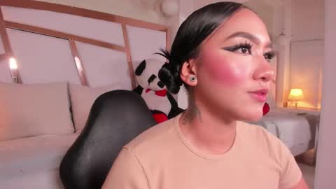 WEN online show from March 3, 5:08 pm