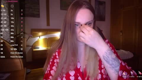 Lana online show from March 30, 7:35 pm