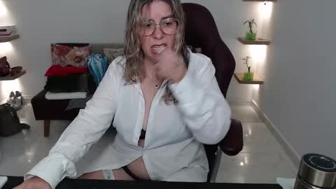 Diva online show from March 10, 12:58 am