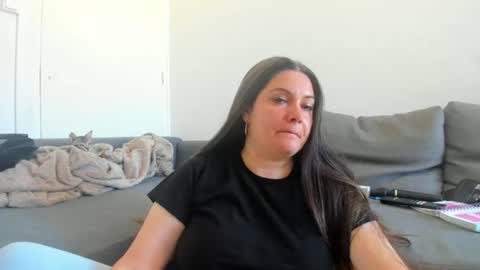 wet_pants2022 online show from July 23, 2:47 pm