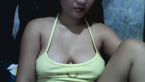 wettyhottie69 online show from October 31, 12:01 am