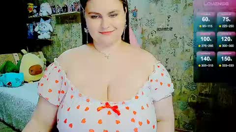 whisperinthedarkk online show from May 8, 11:28 pm