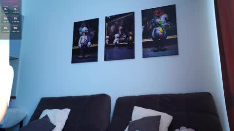 Kate  online show from October 8, 8:07 am