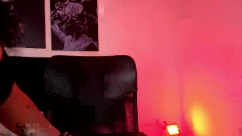 wickedlemon_ online show from May 26, 10:42 pm