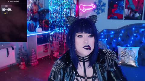 Snapshot of wickedxqueen chatting on January 5, 3:45 pm Laura online show from January 5, 3:45 pm