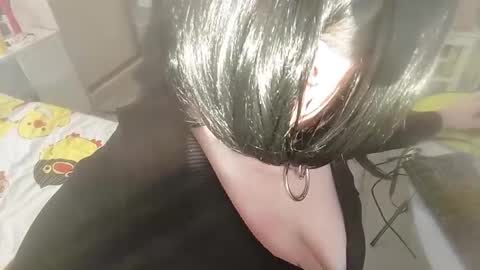 Snapshot of wickedxqueen chatting on September 23, 4:32 am Laura online show from September 23, 4:32 am