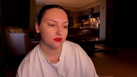 VI online show from November 3, 1:15 pm