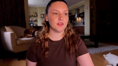 VI online show from October 17, 1:25 pm