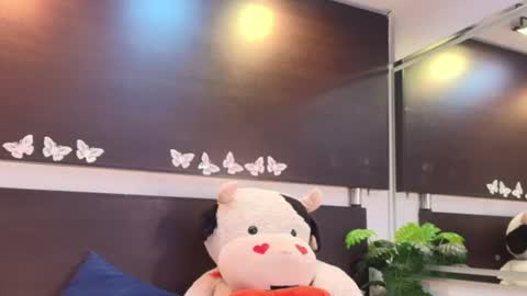 sussy online show from June 26, 1:01 pm