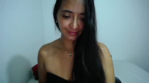 Ilauren online show from June 7, 12:23 pm