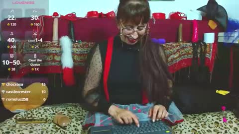 VICTORIA online show from November 1, 2:05 am