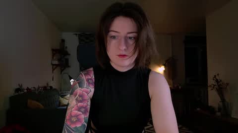 wild_peony online show from January 29, 6:50 pm