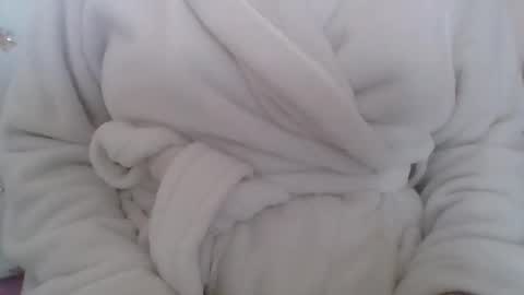 Snapshot of wild_seduction chatting on October 6, 3:29 pm Ella online show from October 6, 3:29 pm