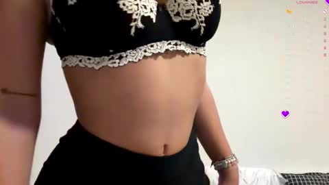 Mia online show from December 15, 4:12 pm