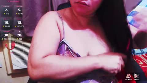 wildhotasianx online show from March 4, 5:53 am