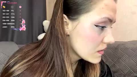 Adele online show from February 16, 5:35 pm